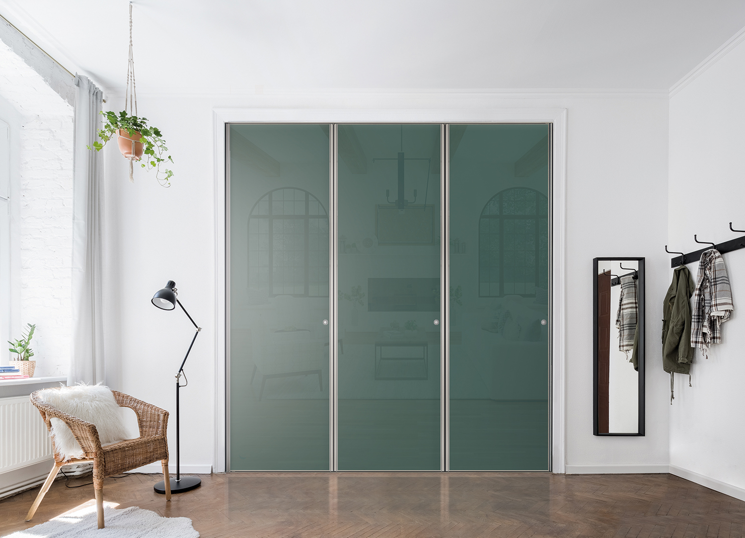 Porte de placard Jade – Vitre laquée – Cedre